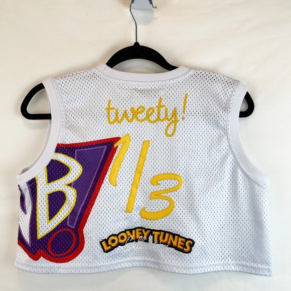 Headgear Classics Nostalgia Co. Tweety Bird shirt size medium - Picture 3 of 4